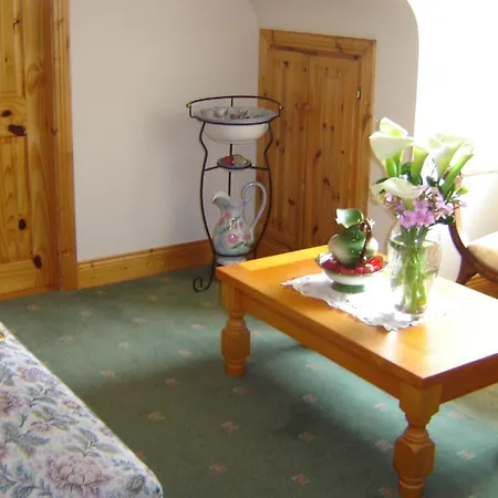Carraig Liath House B&B Clynacartan