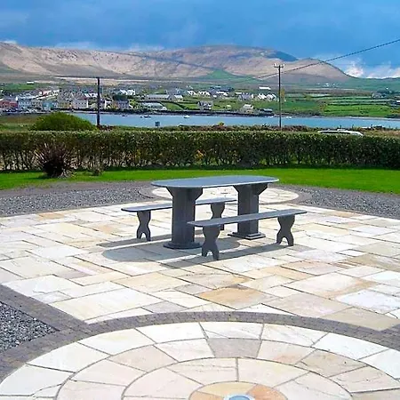 Carraig Liath House Bed and breakfast Clynacartan