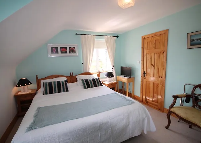 Carraig Liath House Bed & Breakfast Clynacartan