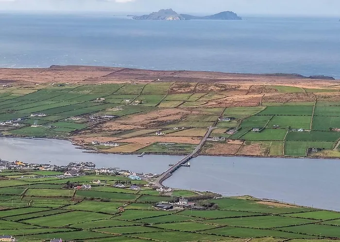 Bed & Breakfast Carraig Liath House Clynacartan